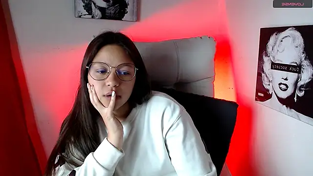 SamanthaRoldaan online show from 5, 3, 2025