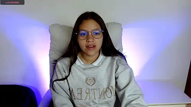 SamanthaRoldaan online show from 18, 3, 2025