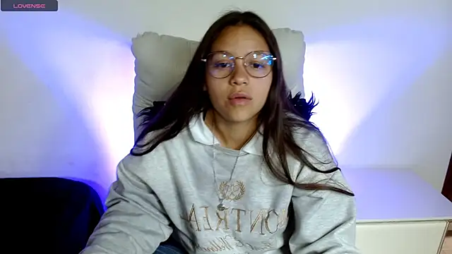 SamanthaRoldaan online show from 18, 3, 2025