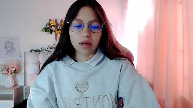 SamanthaRoldaan online show from 9, 9, 2025