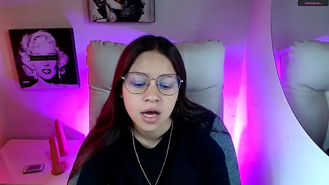 SamanthaRoldaan online show from 7, 2, 2026