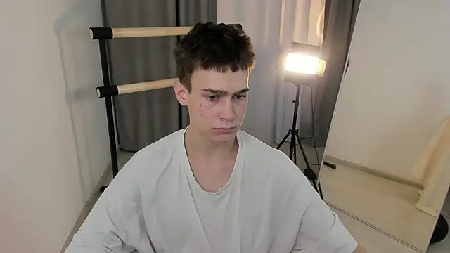 Kevin Kesi online show from 17, 11, 2025