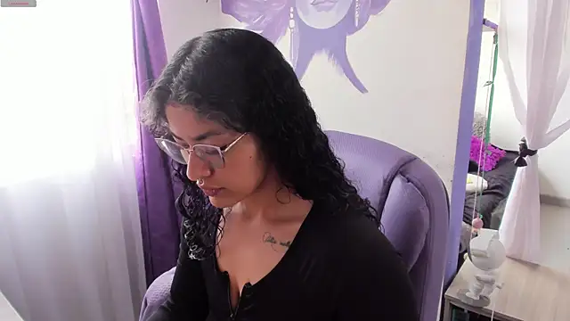 witchviolet online show from 1, 12, 2025