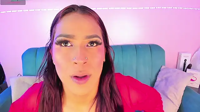 Snapshot of Evang_hot chatting on 5, 11, 2025 Evang hot online show from 5, 11, 2025