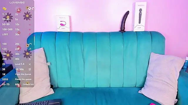 Snapshot of Evang_hot chatting on 15, 11, 2025 Evang hot online show from 15, 11, 2025