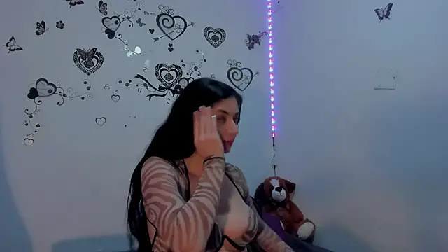 Linisprincehot69 online show from 31, 5, 2026