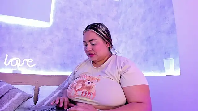 Snapshot of tatijara chatting on 15, 1, 2025 tatijara online show from 15, 1, 2025