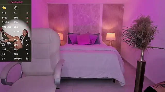 Antonella Grayy online show from 9, 3, 2026