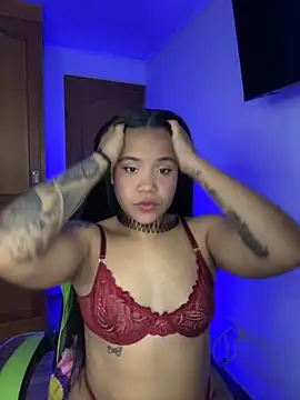 leila 22 online show from 15, 2, 2026