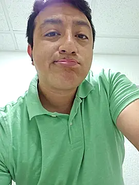 Snapshot of Pnstrokes chatting on 4, 3, 2025 Pnstrokes online show from 4, 3, 2025