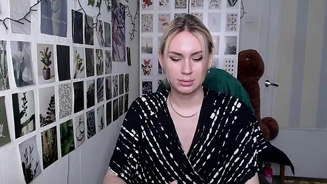 CapriScorpion online show from 2, 2, 2026