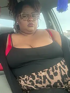 Snapshot of kweenxkarma chatting on 25, 1, 2025 kweenxkarma online show from 25, 1, 2025