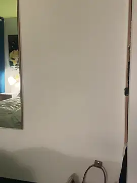 Leyladieistso47 online show from 3, 2, 2025