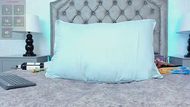 AdelaBrown online show from 11, 12, 2024