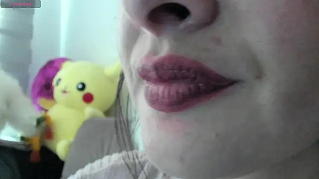 queen fetish online show from 5, 3, 2025