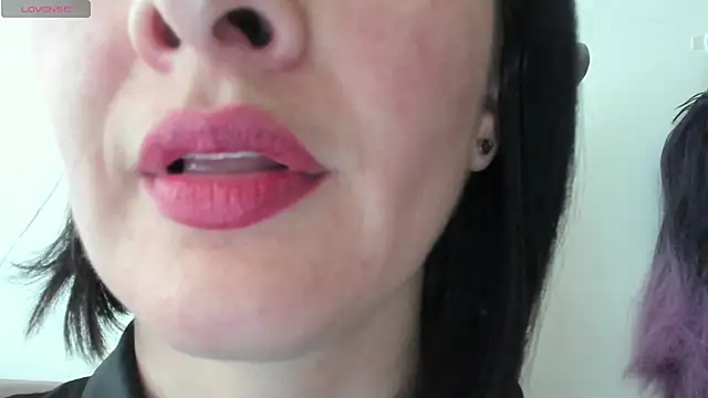 queen fetish online show from 18, 3, 2025