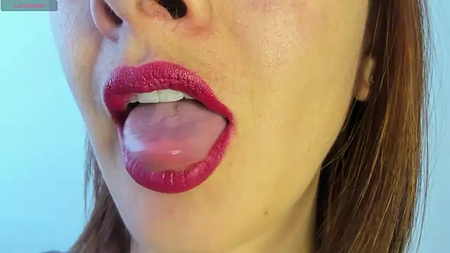 Snapshot of queen_fetish chatting on 26, 4, 2026 queen fetish online show from 26, 4, 2026