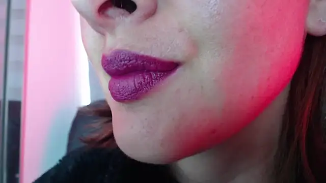 Snapshot of queen_fetish chatting on 28, 4, 2026 queen fetish online show from 28, 4, 2026