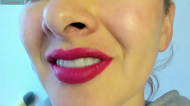 Snapshot of queen_fetish chatting on 12, 5, 2026 queen fetish online show from 12, 5, 2026