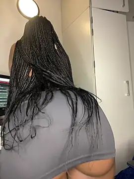 Bustygoddess32 online show from 14, 1, 2026