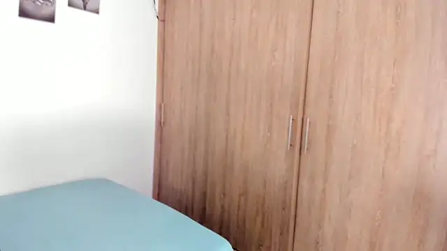 Bambi gurl online show from 17, 1, 2025