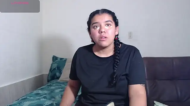 agata 22 online show from 17, 4, 2026