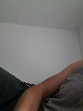 suarez1235 online show from 17, 11, 2025