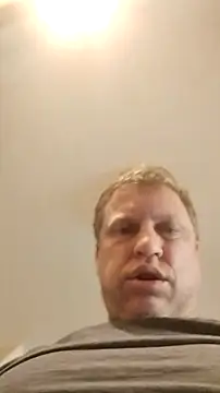 Snapshot of fukurbutt chatting on 29, 10, 2025 fukurbutt online show from 29, 10, 2025