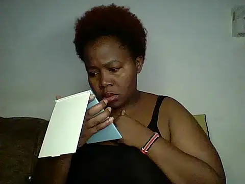 Snapshot of NASTY30 chatting on 16, 10, 2025 NASTY30 online show from 16, 10, 2025