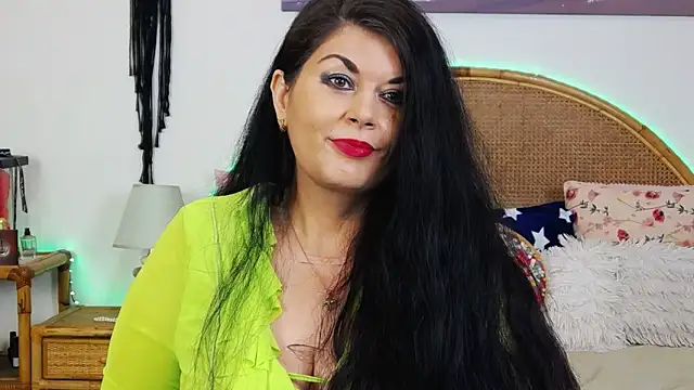 EllenGrace online show from 4, 1, 2025