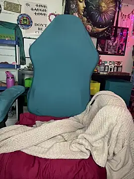 Snapshot of TrenaAnne chatting on 14, 3, 2025 TrenaAnne online show from 14, 3, 2025
