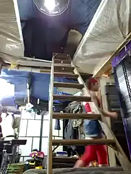 cdressupdiva online show from 12, 2, 2025