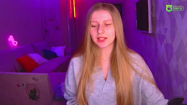 Snapshot of AmaliaQueen chatting on 13, 1, 2025 AmaliaQueen online show from 13, 1, 2025