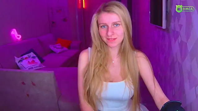 Snapshot of AmaliaQueen chatting on 12, 1, 2026 AmaliaQueen online show from 12, 1, 2026