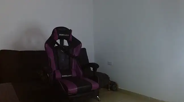 Snapshot of Sisoyalejo420 chatting on 7, 3, 2025 Sisoyalejo420 online show from 7, 3, 2025