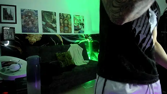 Snapshot of Sisoyalejo420 chatting on 3, 10, 2025 Sisoyalejo420 online show from 3, 10, 2025