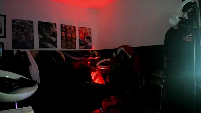 Snapshot of Sisoyalejo420 chatting on 13, 10, 2025 Sisoyalejo420 online show from 13, 10, 2025