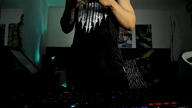 Snapshot of Sisoyalejo420 chatting on 9, 11, 2025 Sisoyalejo420 online show from 9, 11, 2025