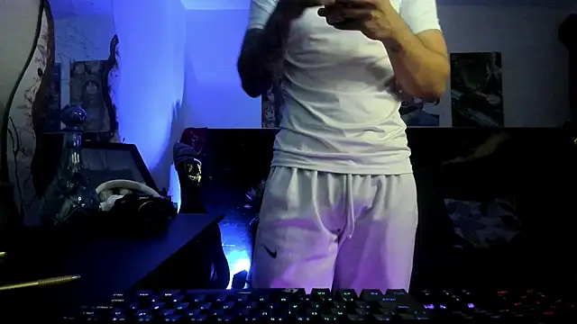 Snapshot of Sisoyalejo420 chatting on 17, 11, 2025 Sisoyalejo420 online show from 17, 11, 2025