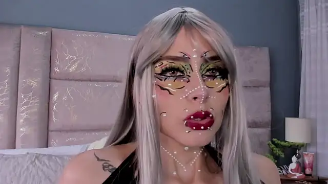 AnnieNasty online show from 25, 10, 2025