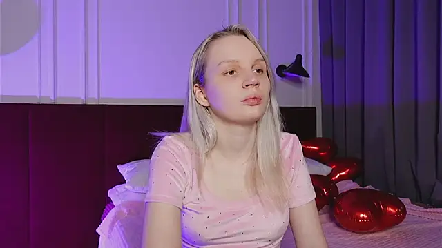 Snapshot of Beatrica_Klein chatting on 16, 2, 2025 Beatrica Klein online show from 16, 2, 2025
