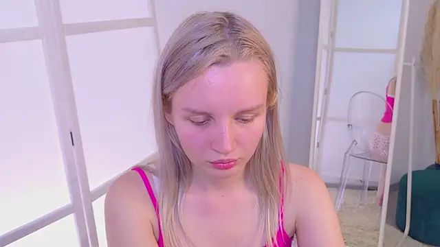 Snapshot of Beatrica_Klein chatting on 16, 9, 2025 Beatrica Klein online show from 16, 9, 2025