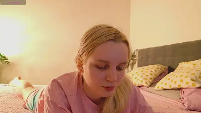 Beatrica Klein online show from 16, 5, 2026