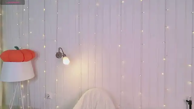Beatrica Klein online show from 1, 6, 2026