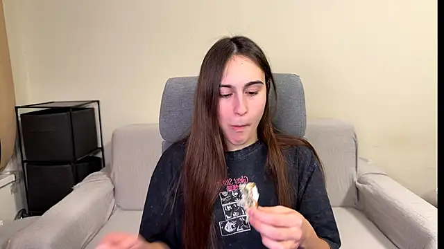 AliceKolltt online show from 8, 2, 2026