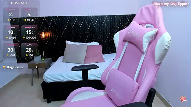 Aabby lee online show from 10, 2, 2025