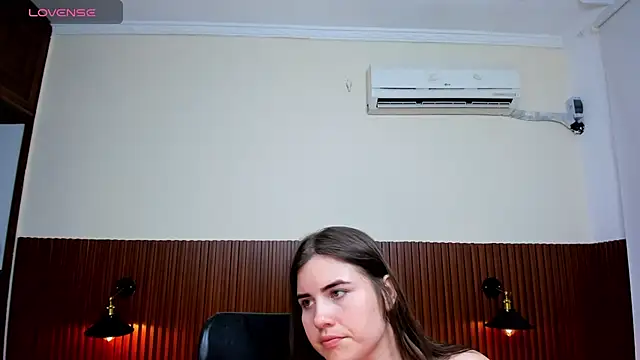 Aabby lee online show from 16, 3, 2025