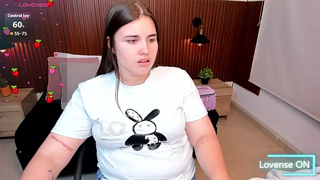 Aabby lee online show from 8, 9, 2025