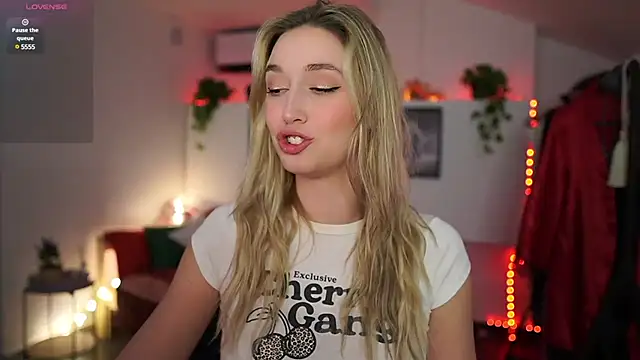 Alexis   Texas online show from 4, 2, 2025