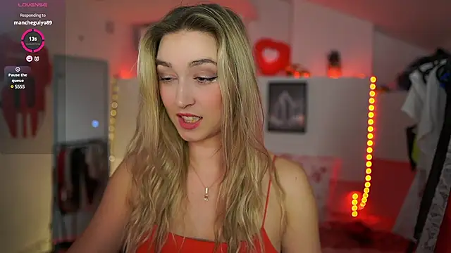 Alexis   Texas online show from 4, 3, 2025